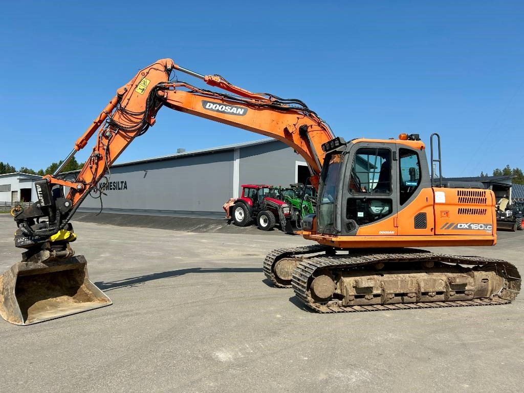 Doosan DX160LC-3 KALLISTAJA+PYÖRITTÄJÄ - Pelle sur chenille: photos 1 Doosan DX160LC-3 KALLISTAJA+PYÖRITTÄJÄ - Pelle sur chenille: photos 1