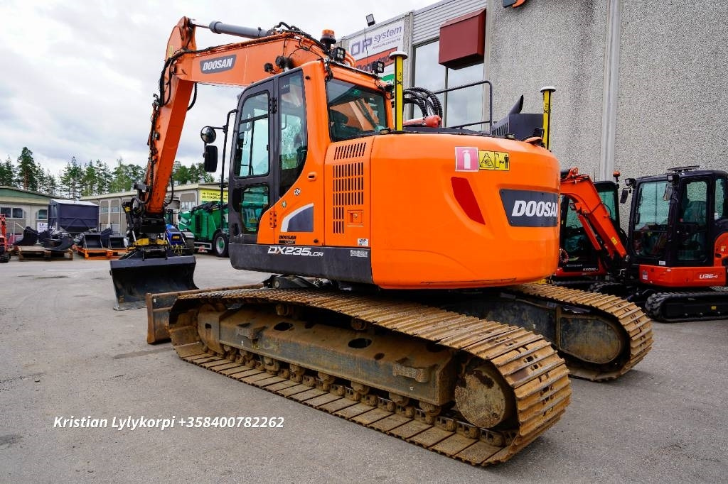 Doosan DX235LCR-5 3D NOVATRON EC-OIL - Pelle sur chenille: photos 2 Doosan DX235LCR-5 3D NOVATRON EC-OIL - Pelle sur chenille: photos 2