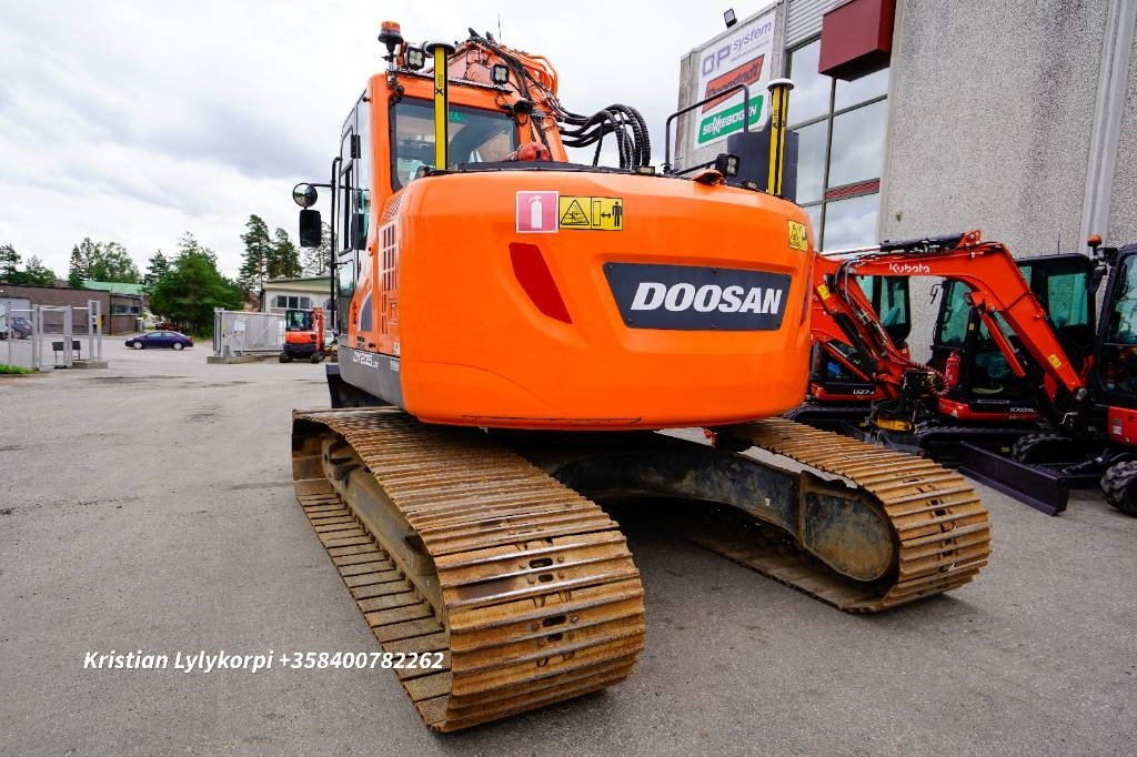 Doosan DX235LCR-5 3D NOVATRON EC-OIL - Pelle sur chenille: photos 4 Doosan DX235LCR-5 3D NOVATRON EC-OIL - Pelle sur chenille: photos 4