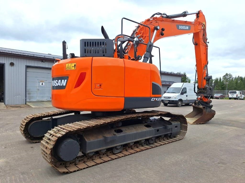 Doosan MYYTY! SOLD! DX235LCR-5 PYÖRITTÄJÄ - Pelle sur chenille: photos 4 Doosan MYYTY! SOLD! DX235LCR-5 PYÖRITTÄJÄ - Pelle sur chenille: photos 4