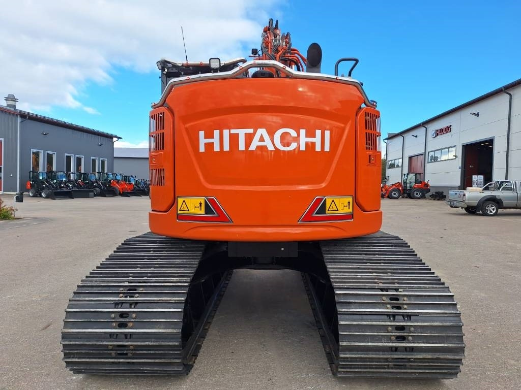 Hitachi ZX135USL-7 PUSKULEVY -SUOALUSTA- - Pelle sur chenille: photos 4 Hitachi ZX135USL-7 PUSKULEVY -SUOALUSTA- - Pelle sur chenille: photos 4