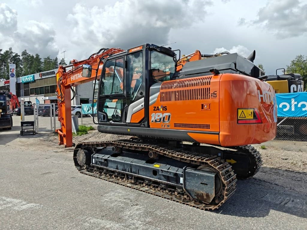 Hitachi ZX180LCN-7 - Pelle sur chenille: photos 1 Hitachi ZX180LCN-7 - Pelle sur chenille: photos 1