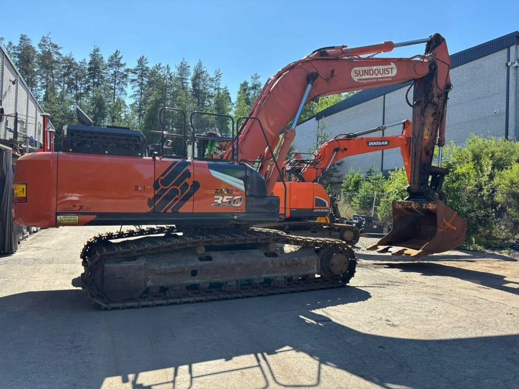 Hitachi ZX350LC-7 - Pelle sur chenille: photos 4 Hitachi ZX350LC-7 - Pelle sur chenille: photos 4