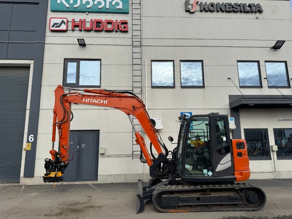 Hitachi ZX85USB-6, Uudella engcon EC209 tiltillä - Mini pelle: photos 1 Hitachi ZX85USB-6, Uudella engcon EC209 tiltillä - Mini pelle: photos 1