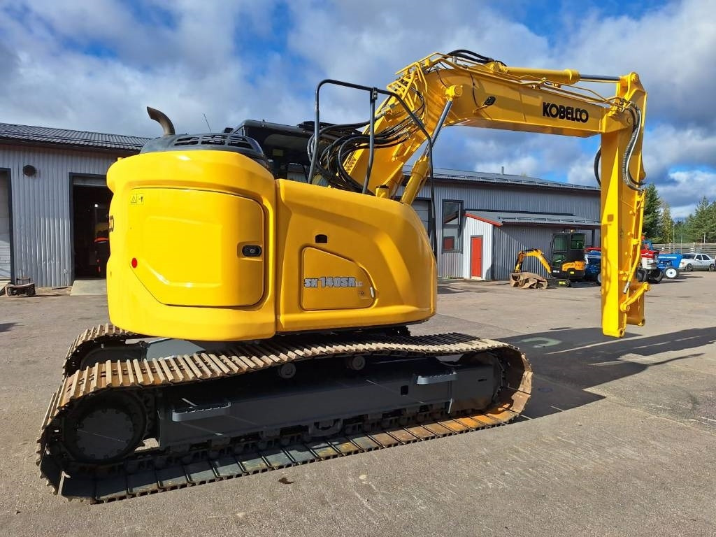 Kobelco SK140SRLC-7 - Pelle sur chenille: photos 5 Kobelco SK140SRLC-7 - Pelle sur chenille: photos 5