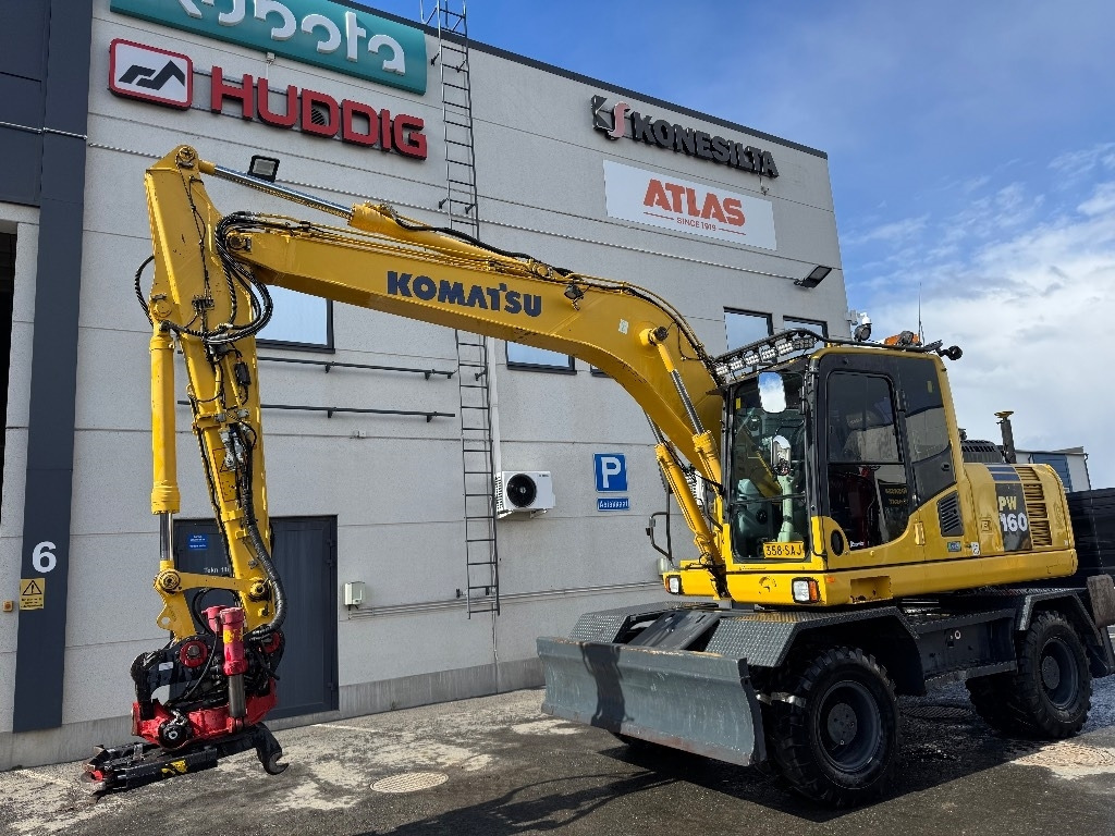 Komatsu PW160-8 PYÖRITTÄJÄLLÄ - Pelle sur pneus: photos 2 Komatsu PW160-8 PYÖRITTÄJÄLLÄ - Pelle sur pneus: photos 2