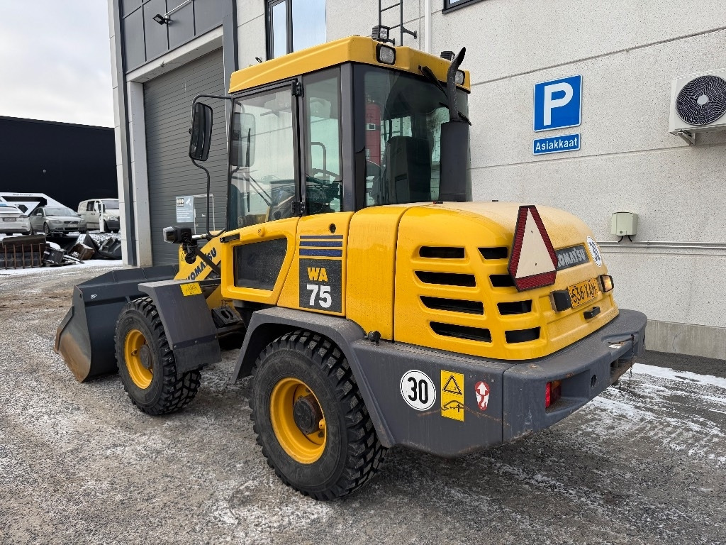 Komatsu WA75-3 30KM/H, 1-omistaja - Chargeuse sur pneus: photos 2 Komatsu WA75-3 30KM/H, 1-omistaja - Chargeuse sur pneus: photos 2