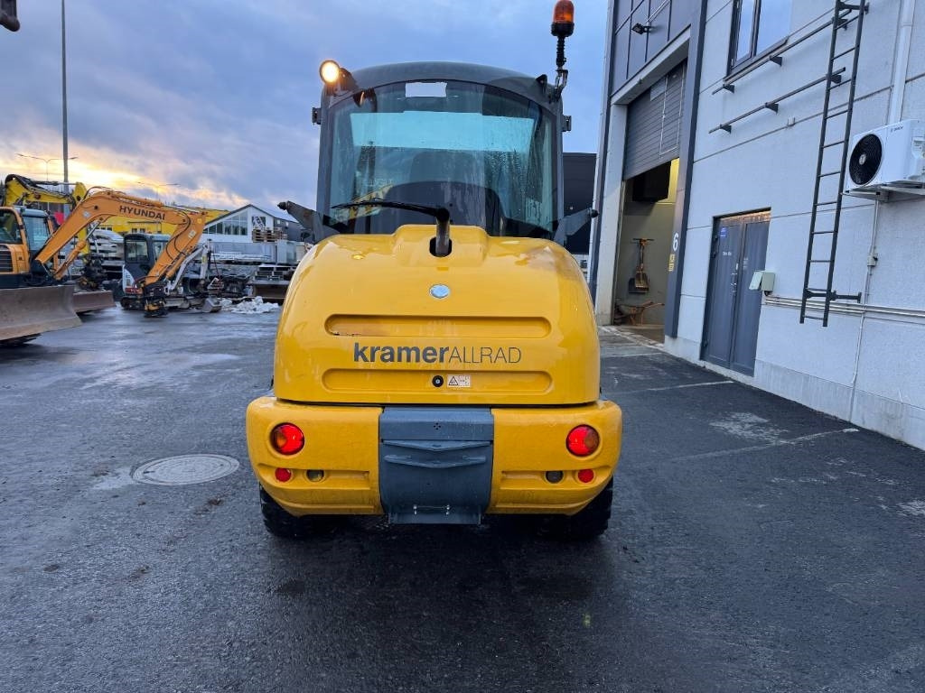 Kramer 680 - Chargeuse sur pneus: photos 4 Kramer 680 - Chargeuse sur pneus: photos 4