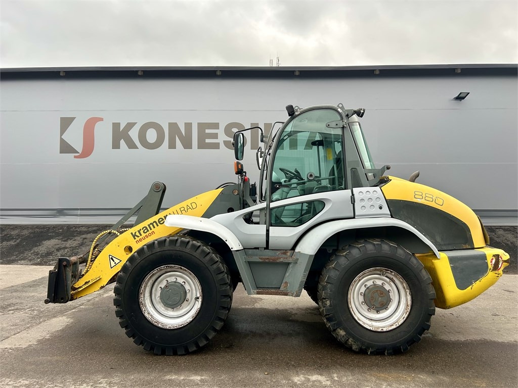 Kramer-allrad MYYTY! SOLD! 880 TEE SE ITSE - Chargeuse sur pneus: photos 1 Kramer-allrad MYYTY! SOLD! 880 TEE SE ITSE - Chargeuse sur pneus: photos 1