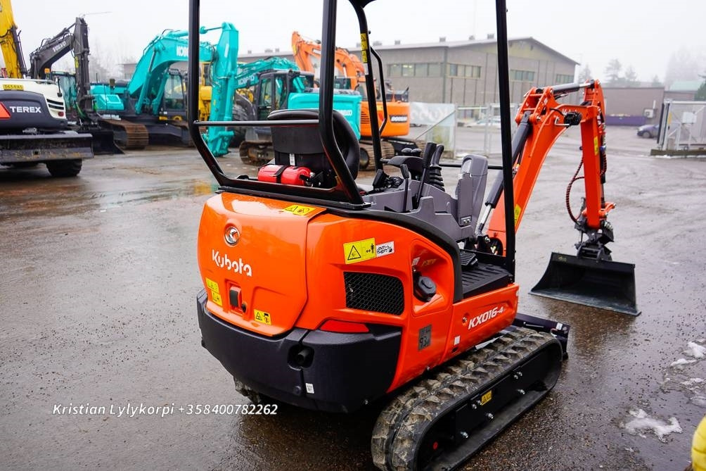 Kubota KX 016-4 EX-DEMO - Mini pelle: photos 5 Kubota KX 016-4 EX-DEMO - Mini pelle: photos 5