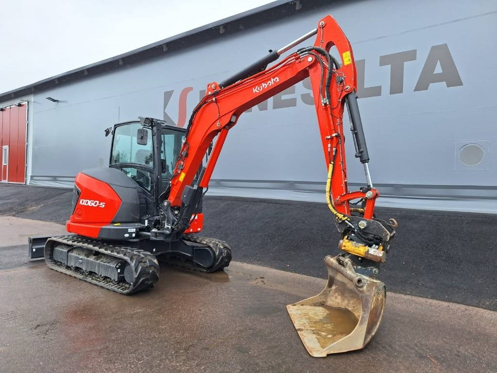 Kubota KX060-5 PYÖRITTÄJÄ, RASVARI YM. - Mini pelle: photos 5 Kubota KX060-5 PYÖRITTÄJÄ, RASVARI YM. - Mini pelle: photos 5
