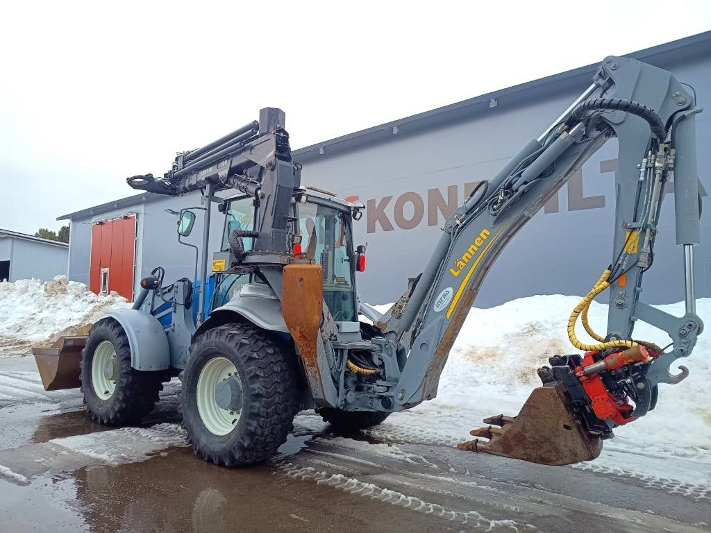 Lännen 8600G NOSTIN, HENKILÖKORI, PYÖRITTÄJÄ YM. - Tractopelle: photos 3 Lännen 8600G NOSTIN, HENKILÖKORI, PYÖRITTÄJÄ YM. - Tractopelle: photos 3