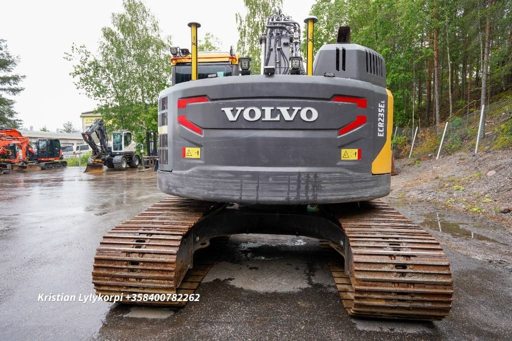 Volvo ECR235EL 3D EC-OIL - Pelle sur chenille: photos 5 Volvo ECR235EL 3D EC-OIL - Pelle sur chenille: photos 5