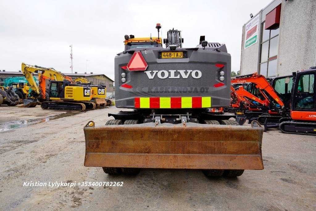 Volvo EWR150E PYÖRÄOHJAUS - Pelle sur pneus: photos 4 Volvo EWR150E PYÖRÄOHJAUS - Pelle sur pneus: photos 4