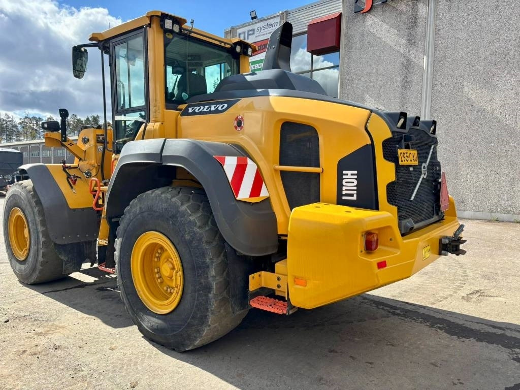 Volvo L110H VIPUOHJAUS YM. - Chargeuse sur pneus: photos 4 Volvo L110H VIPUOHJAUS YM. - Chargeuse sur pneus: photos 4