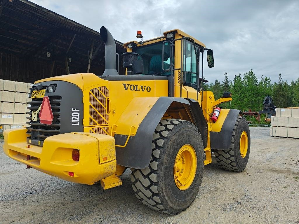 Volvo L120F RASVARI YM. - Chargeuse sur pneus: photos 2 Volvo L120F RASVARI YM. - Chargeuse sur pneus: photos 2
