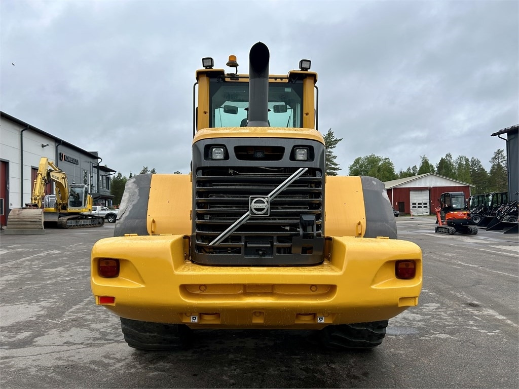 Volvo L120F VIPUOHJAUS - Chargeuse sur pneus: photos 3 Volvo L120F VIPUOHJAUS - Chargeuse sur pneus: photos 3