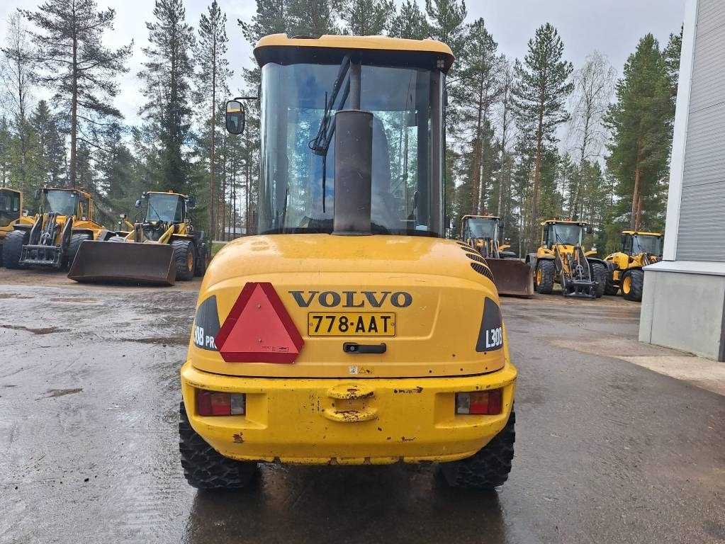 Volvo L30B AURALLA - Chargeuse sur pneus: photos 3 Volvo L30B AURALLA - Chargeuse sur pneus: photos 3