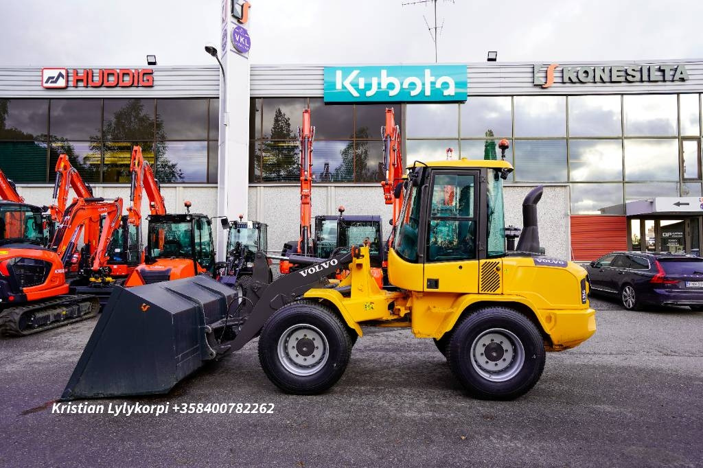 Volvo L35G LAMELLIRENKAAT - Chargeuse sur pneus: photos 1 Volvo L35G LAMELLIRENKAAT - Chargeuse sur pneus: photos 1