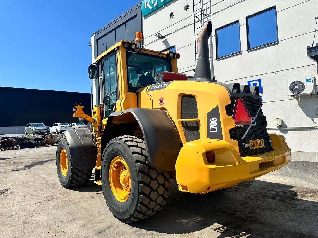 Volvo L70G vipuohjaus, 3' ja 4' hydr - Chargeuse sur pneus: photos 2 Volvo L70G vipuohjaus, 3' ja 4' hydr - Chargeuse sur pneus: photos 2