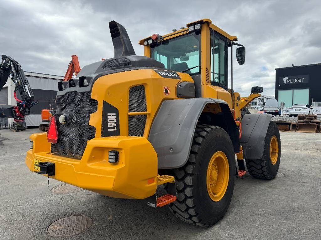 Volvo L90H UUSILLA RENKAILLA - Chargeuse sur pneus: photos 5 Volvo L90H UUSILLA RENKAILLA - Chargeuse sur pneus: photos 5