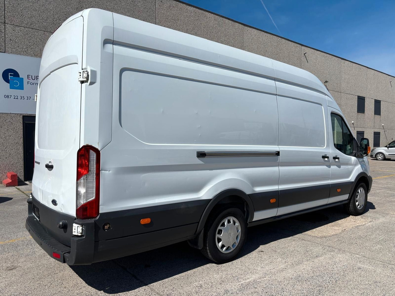 Ford Transit. Maxi. Klima. Euro 6B. Tempomat - Fourgon utilitaire: photos 3 Ford Transit. Maxi. Klima. Euro 6B. Tempomat - Fourgon utilitaire: photos 3