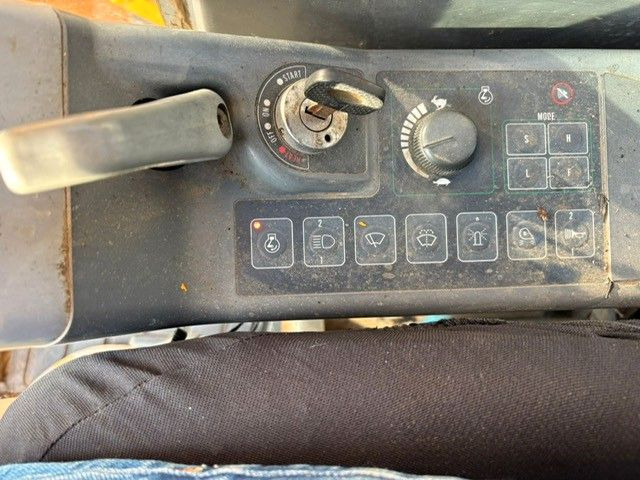 Crédit-bail  JCB JS 240. 6Zyl ISUZU. JCB JS 240. 6Zyl ISUZU.: photos 16