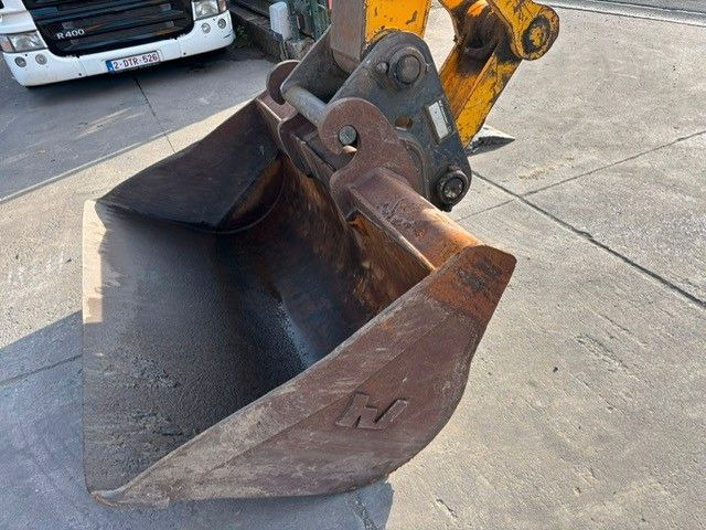 Crédit-bail  JCB JS 240. 6Zyl ISUZU. JCB JS 240. 6Zyl ISUZU.: photos 9