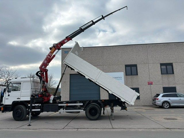 MAN 18-222. Kran HMF 18t/m Bj 2001. - Camion benne, Camion grue: photos 1 MAN 18-222. Kran HMF 18t/m Bj 2001. - Camion benne, Camion grue: photos 1