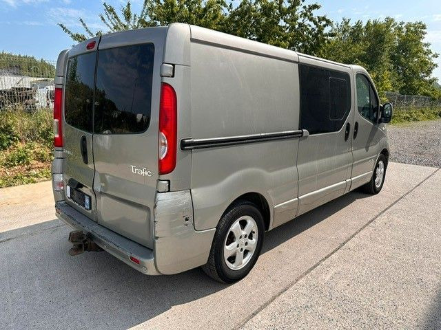 Renault Trafic dCi150. Doka. Klima. Navi. Tempomat. - Fourgonnette, Utilitaire double cabine: photos 4 Renault Trafic dCi150. Doka. Klima. Navi. Tempomat. - Fourgonnette, Utilitaire double cabine: photos 4
