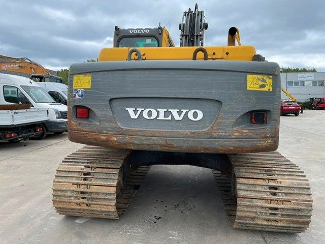 Volvo EC180B. 2 Löffel + 1 Ripperzahne. Klima. - Pelle sur chenille: photos 5 Volvo EC180B. 2 Löffel + 1 Ripperzahne. Klima. - Pelle sur chenille: photos 5