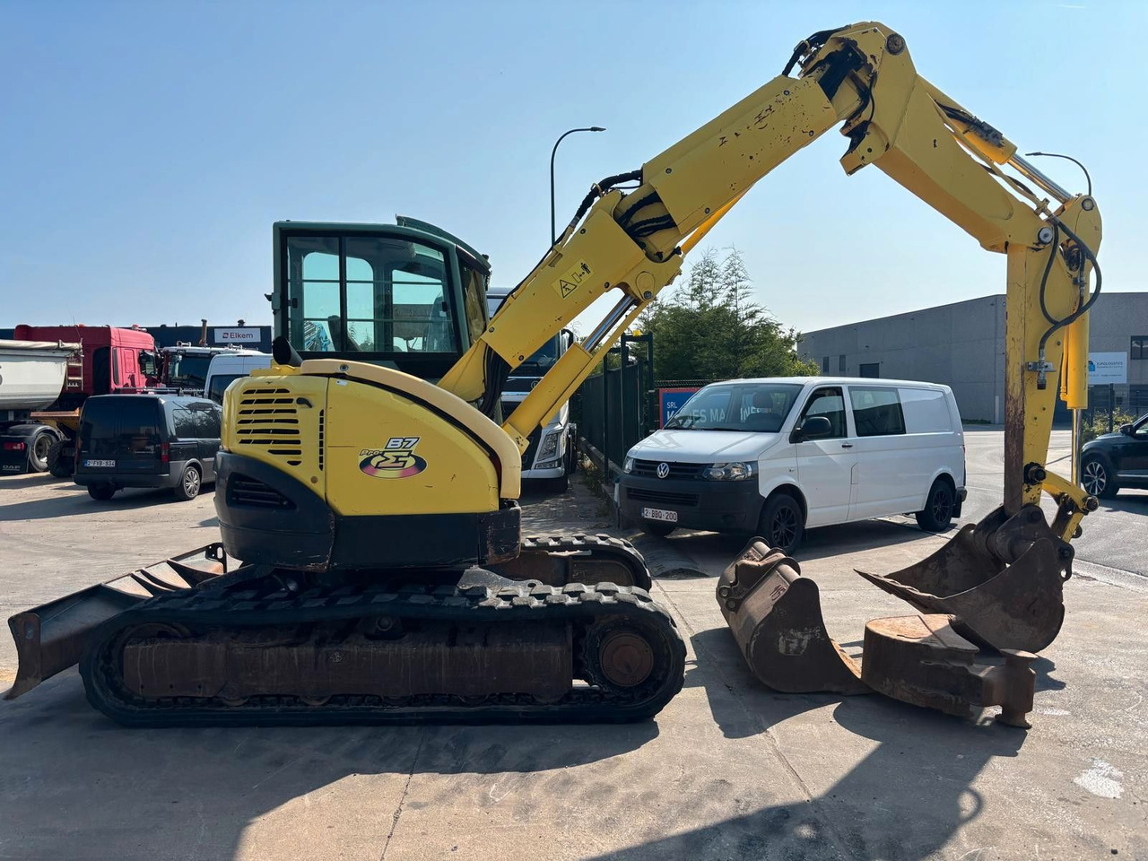 Yanmar B7 Sigma. 3 Löffel. - Mini pelle: photos 1 Yanmar B7 Sigma. 3 Löffel. - Mini pelle: photos 1