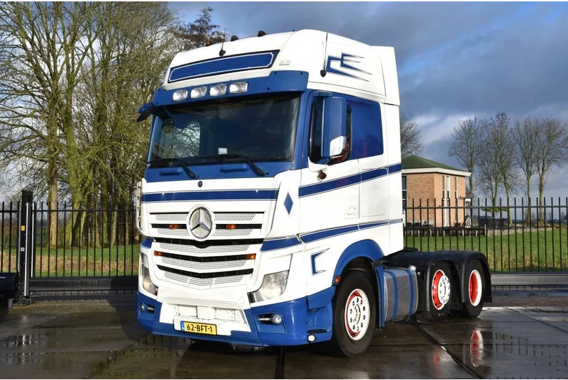 Mercedes-Benz Actros 2548 6x2/4 - EURO 6 - AIRCO - CAB HEATER - 2 BEDS - DIFF. LOCK - GOOD CONDITION - - Tracteur routier: photos 2 Mercedes-Benz Actros 2548 6x2/4 - EURO 6 - AIRCO - CAB HEATER - 2 BEDS - DIFF. LOCK - GOOD CONDITION - - Tracteur routier: photos 2