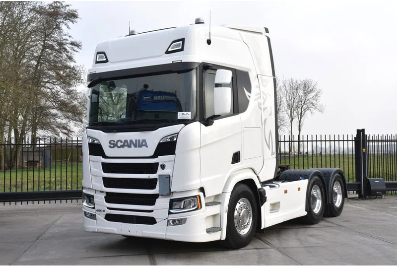 Scania R 460 NGS 6x4NB - SUPER - FULL AIR - RETARDER - 148 TKM - PARK. AIRCO - HYDRAULIC SYSTEM - LED - LEATHER SEATS - EXCELLENT CONDI - Tracteur routier: photos 2 Scania R 460 NGS 6x4NB - SUPER - FULL AIR - RETARDER - 148 TKM - PARK. AIRCO - HYDRAULIC SYSTEM - LED - LEATHER SEATS - EXCELLENT CONDI - Tracteur routier: photos 2