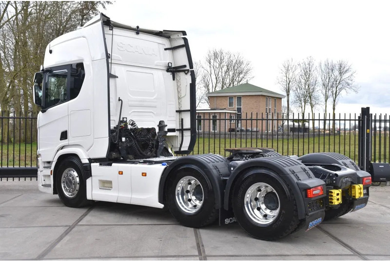 Scania R 460 NGS 6x4NB - SUPER - FULL AIR - RETARDER - 96 TKM - PARK. AIRCO - HYDRAULIC SYSTEM - LED - LEATHER SEATS - EXCELLENT CONDIT - Tracteur routier: photos 3 Scania R 460 NGS 6x4NB - SUPER - FULL AIR - RETARDER - 96 TKM - PARK. AIRCO - HYDRAULIC SYSTEM - LED - LEATHER SEATS - EXCELLENT CONDIT - Tracteur routier: photos 3