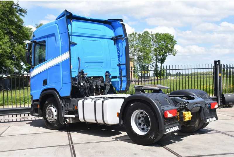 Scania R450 NGS 4x2 - RETARDER - 380 TKM - HYDRAULIC SYSTEM - ACC - NAVI - DIFF. LOCK - EXCELLENT CONDITION - - Tracteur routier: photos 3 Scania R450 NGS 4x2 - RETARDER - 380 TKM - HYDRAULIC SYSTEM - ACC - NAVI - DIFF. LOCK - EXCELLENT CONDITION - - Tracteur routier: photos 3