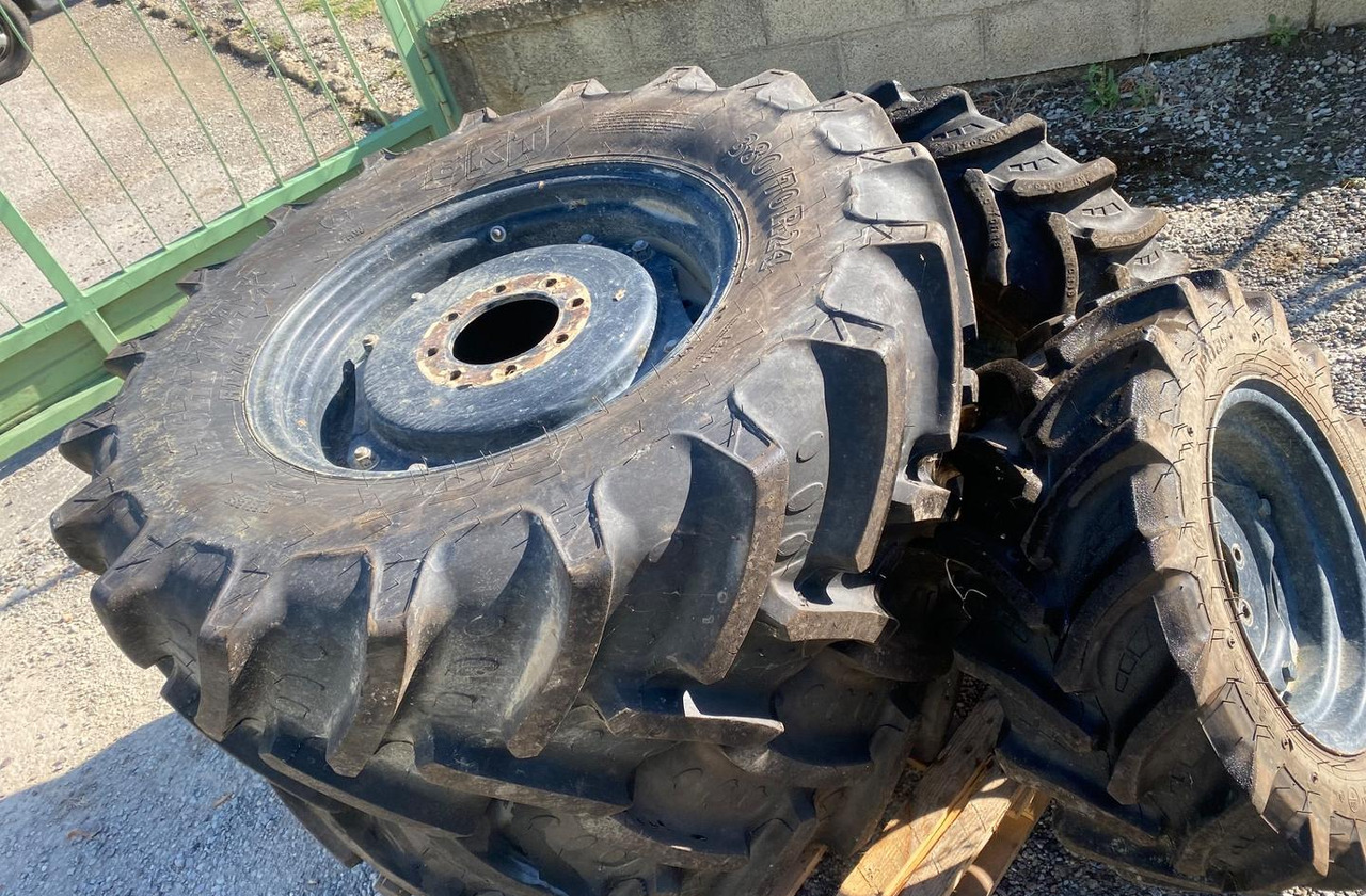 Pneumatico trattore - Roue complète pour Tracteur agricole: photos 1 Pneumatico trattore - Roue complète pour Tracteur agricole: photos 1