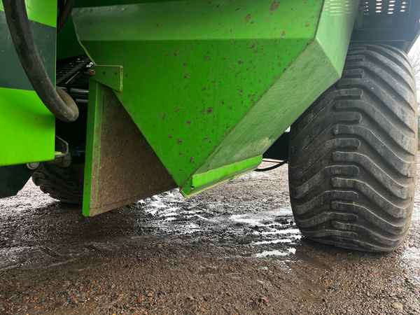 AVR AVR SPIRIT 6100 - Matériel de récolte: photos 4 AVR AVR SPIRIT 6100 - Matériel de récolte: photos 4