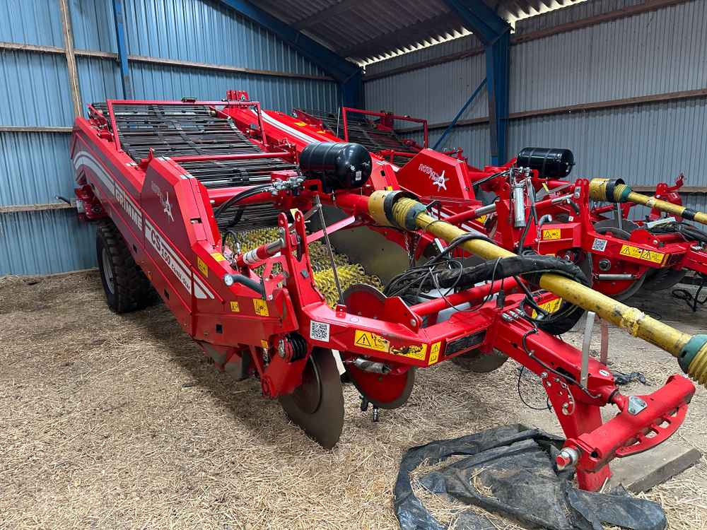 Grimme CS-150 CombiStar XL - Arracheuse de pommes de terre: photos 1 Grimme CS-150 CombiStar XL - Arracheuse de pommes de terre: photos 1