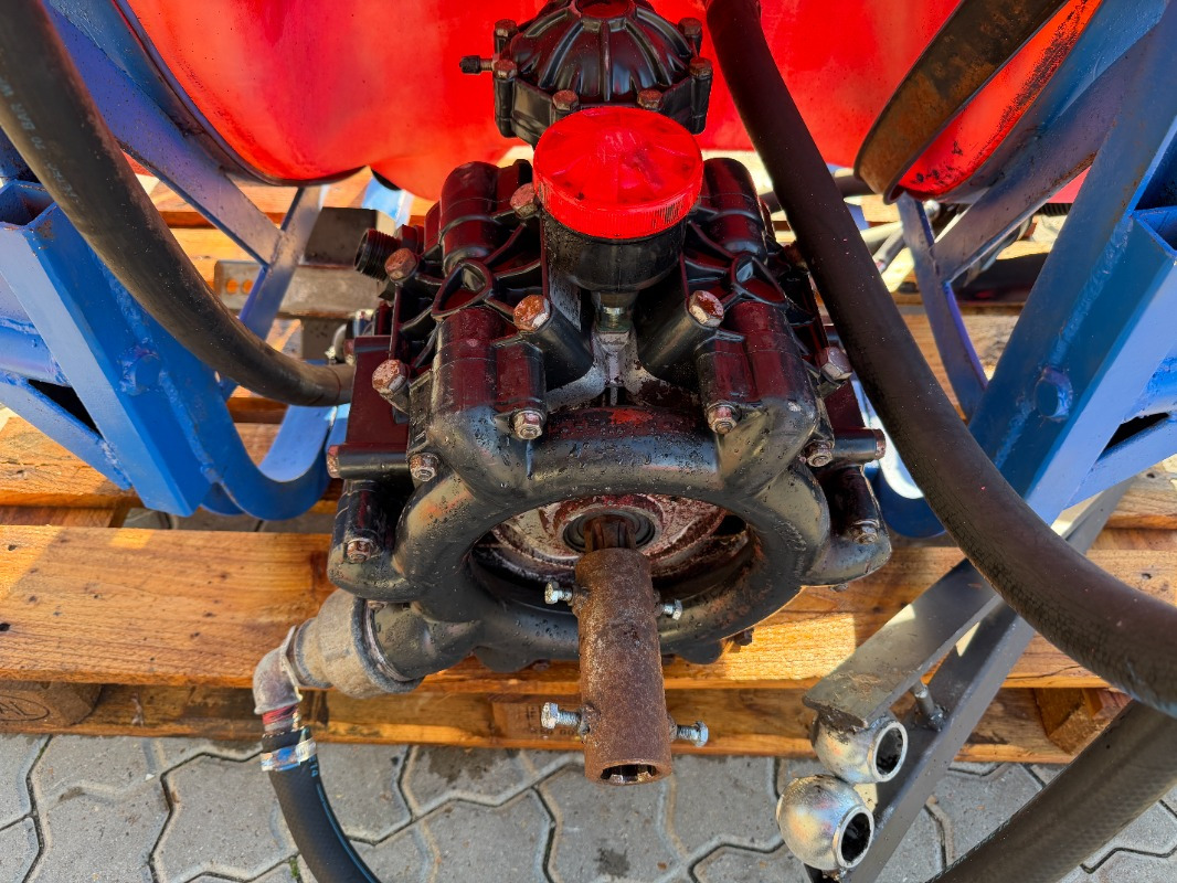 Kverneland UN-3300 - Matériel de récolte: photos 2 Kverneland UN-3300 - Matériel de récolte: photos 2