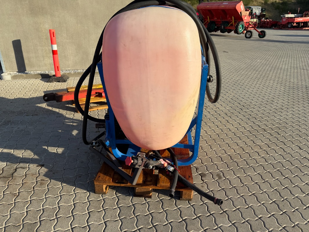 Kverneland UN-3300 - Matériel de récolte: photos 5 Kverneland UN-3300 - Matériel de récolte: photos 5