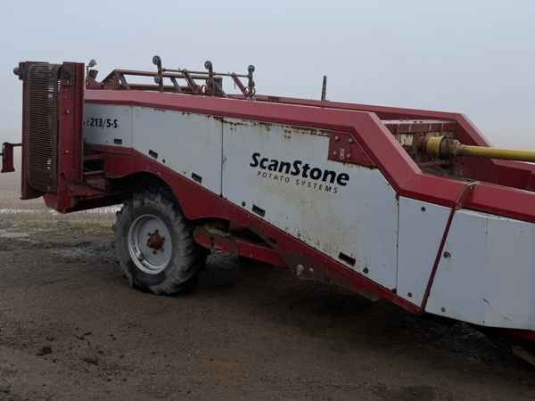 Scanstone ScanStone RGS4213/5SD - Arracheuse de pommes de terre: photos 4 Scanstone ScanStone RGS4213/5SD - Arracheuse de pommes de terre: photos 4