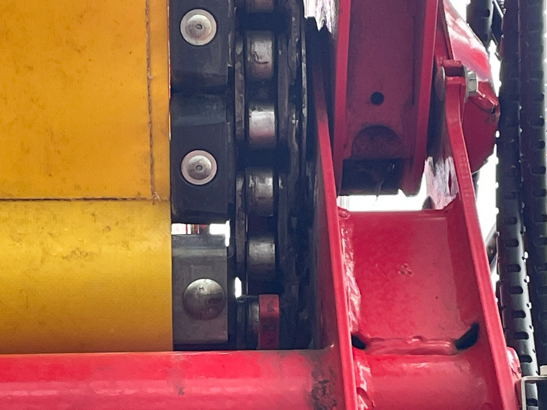 Grimme VARITRON 470 RS - Matériel de récolte: photos 3 Grimme VARITRON 470 RS - Matériel de récolte: photos 3