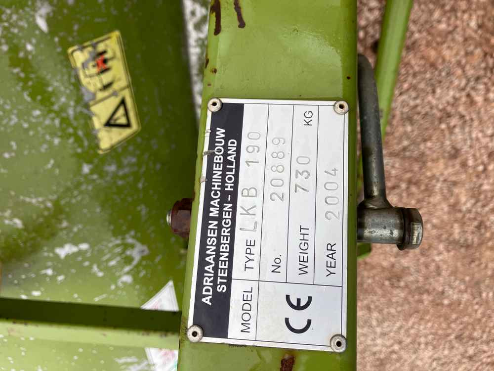 Baselier Baselier LKB 190 2 Row Front Mounted Potato Topper - Matériel de récolte: photos 2 Baselier Baselier LKB 190 2 Row Front Mounted Potato Topper - Matériel de récolte: photos 2