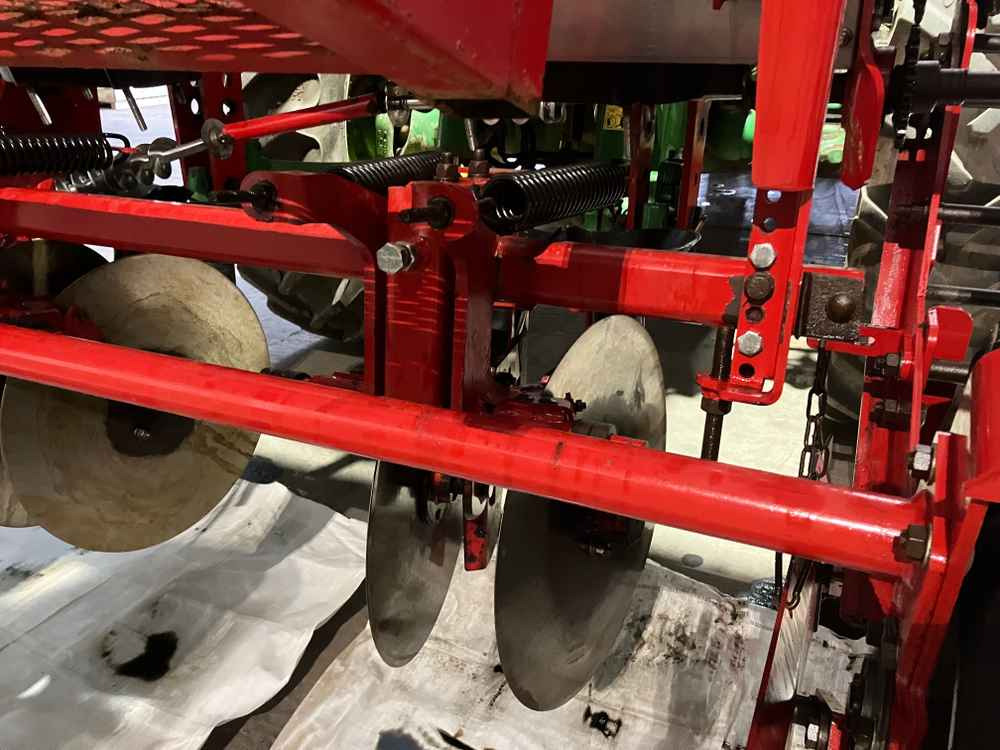 Grimme Grimme FA / FDS, Front Mounted Fertiliser Aplicator - Matériel de récolte: photos 4 Grimme Grimme FA / FDS, Front Mounted Fertiliser Aplicator - Matériel de récolte: photos 4