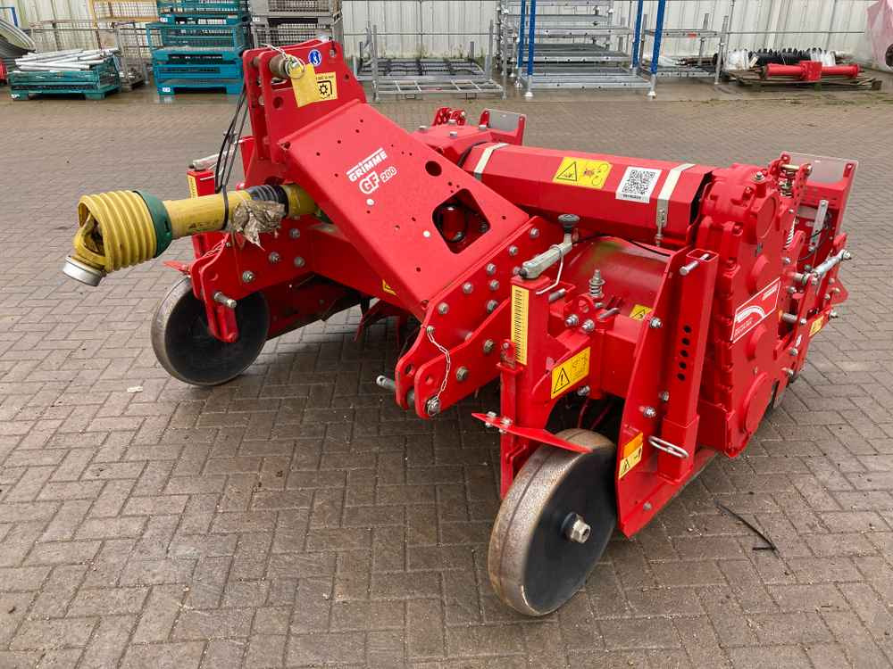Grimme Grimme GF 200, 2 Row/ Single Bed, Hook Tine Tilla - Matériel de récolte: photos 1 Grimme Grimme GF 200, 2 Row/ Single Bed, Hook Tine Tilla - Matériel de récolte: photos 1