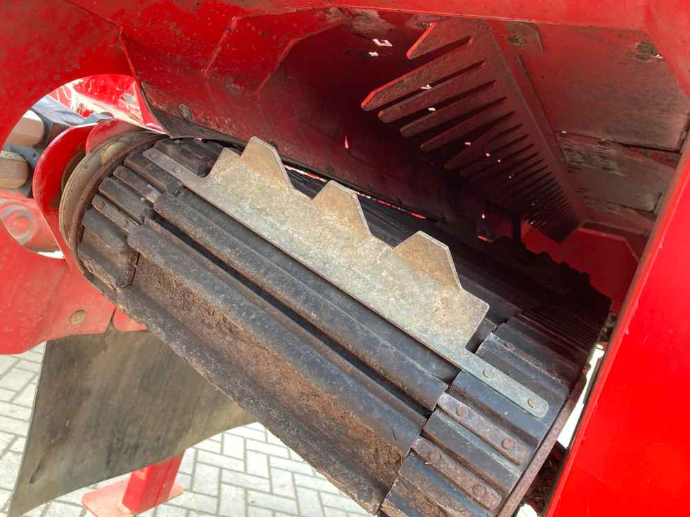 Grimme Grimme HT 210 2 Row Front Mounted Self-Propelled Topper - Matériel de récolte: photos 5 Grimme Grimme HT 210 2 Row Front Mounted Self-Propelled Topper - Matériel de récolte: photos 5