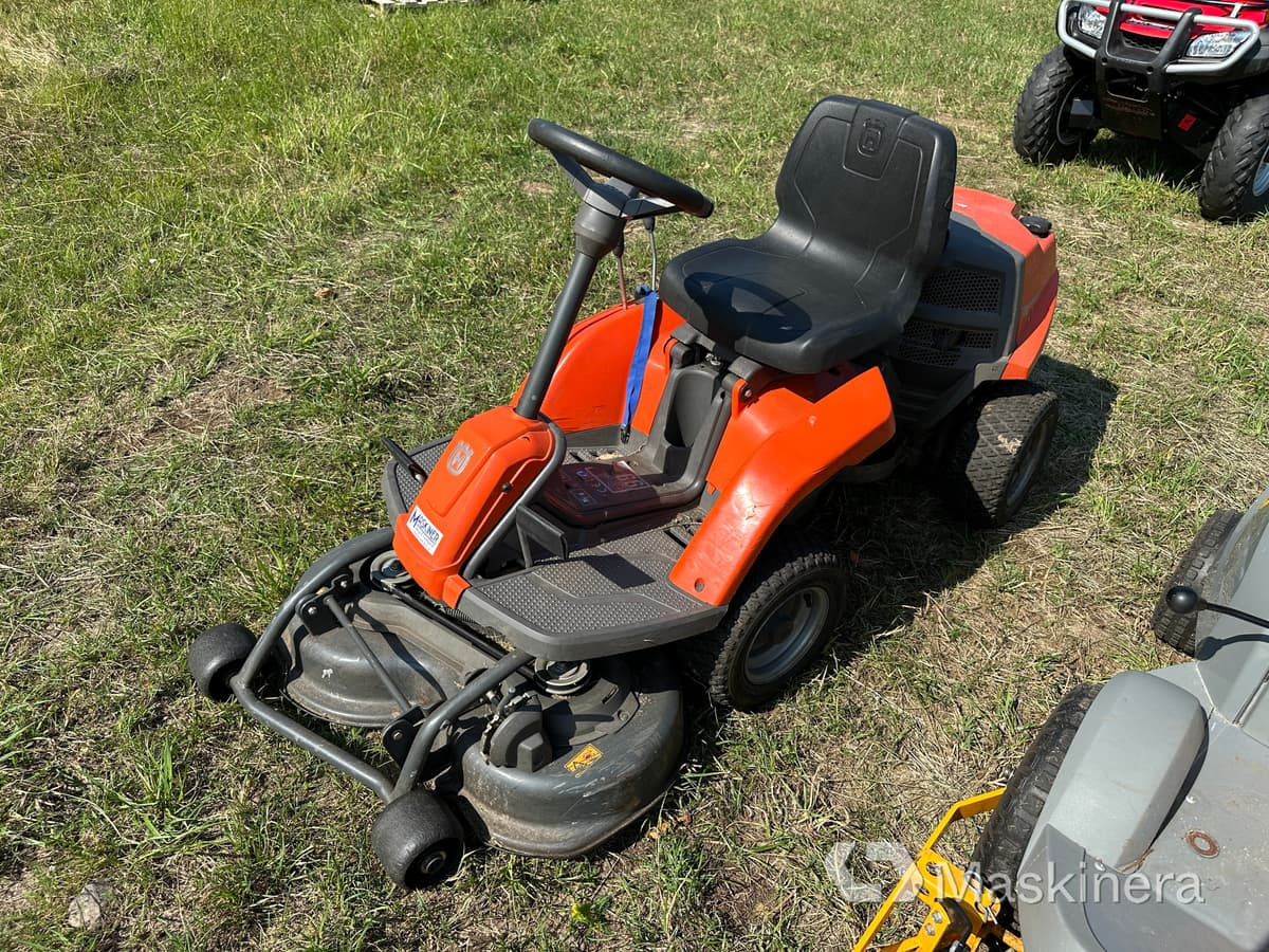 Åkgräsklippare Husqvarna R111B5 - Motofaucheuse: photos 2 Åkgräsklippare Husqvarna R111B5 - Motofaucheuse: photos 2