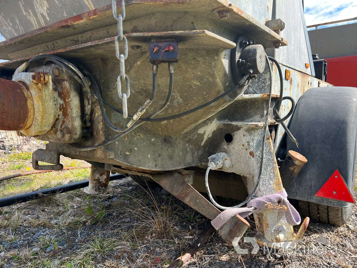 Pompe à béton stationnaire Betongpump Släpvagn Putzmeister P718: photos 27