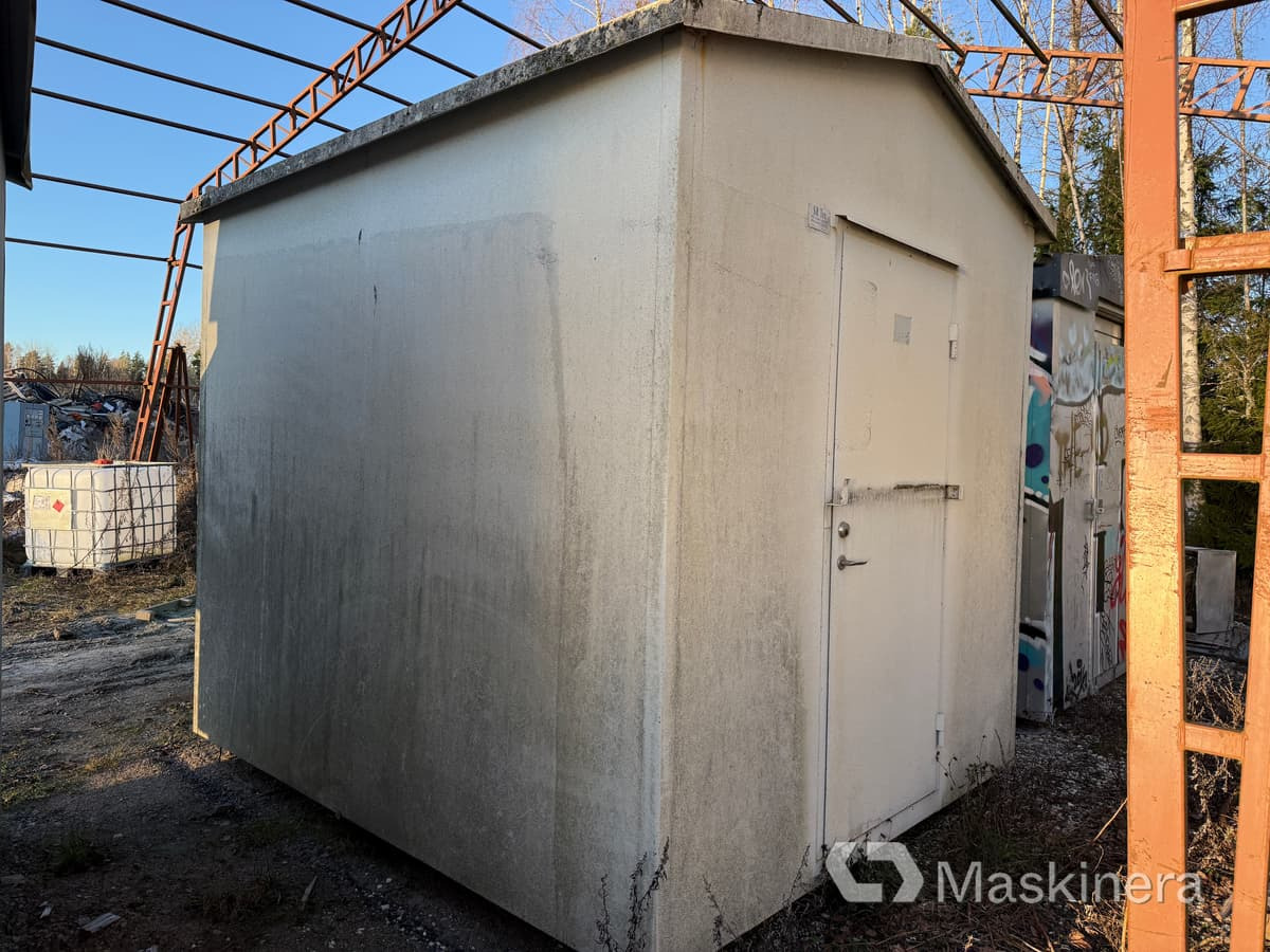 Bod Isolerad - Conteneur comme habitat: photos 1 Bod Isolerad - Conteneur comme habitat: photos 1